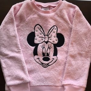 Super cute Minnie Mouse shirt - NEVER WORN!